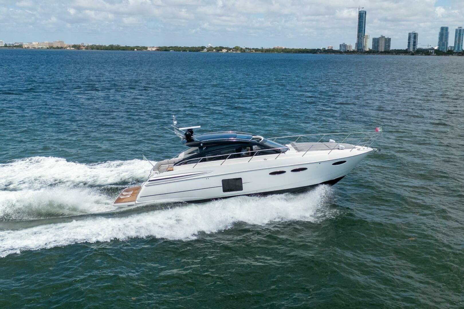 2012 Princess V52