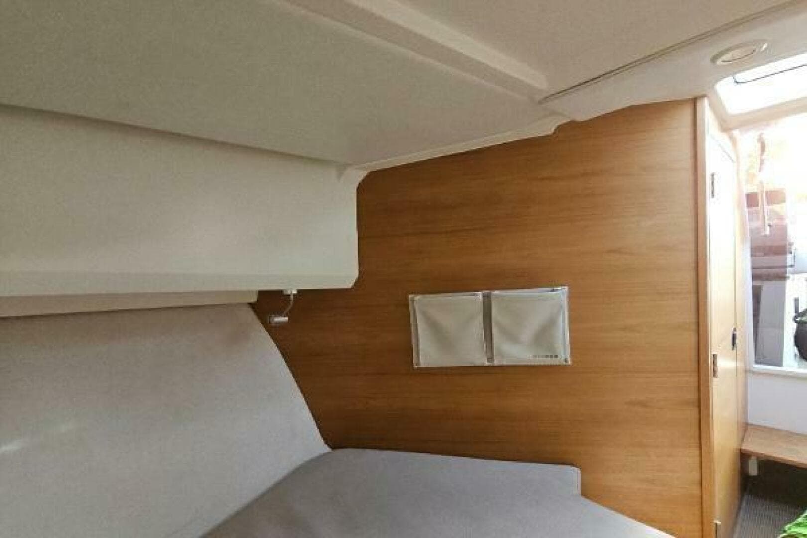 2020 Nimbus Weekender 9