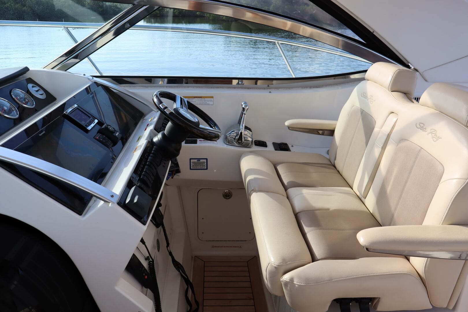 2015 Sea Ray 410 Sundancer- SOMEDAY- Helm