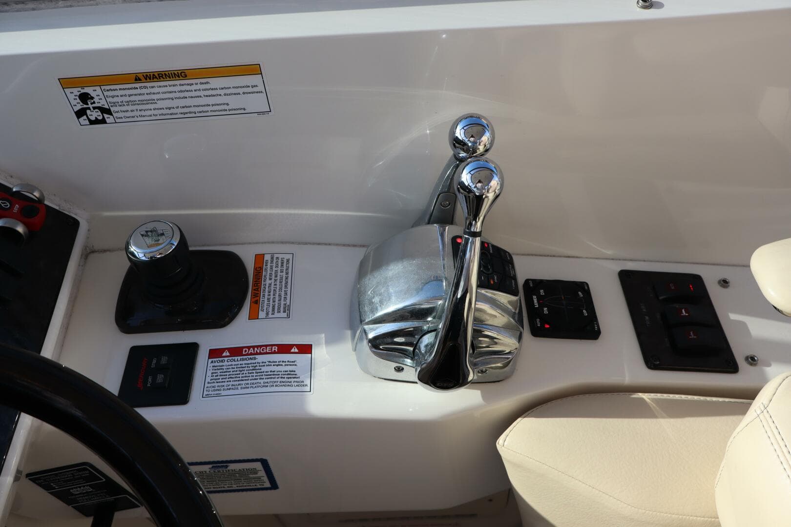 2015 Sea Ray 410 Sundancer- SOMEDAY- Helm