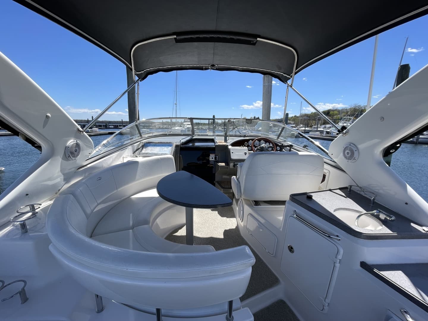 2007 Regal 3360 Window Express