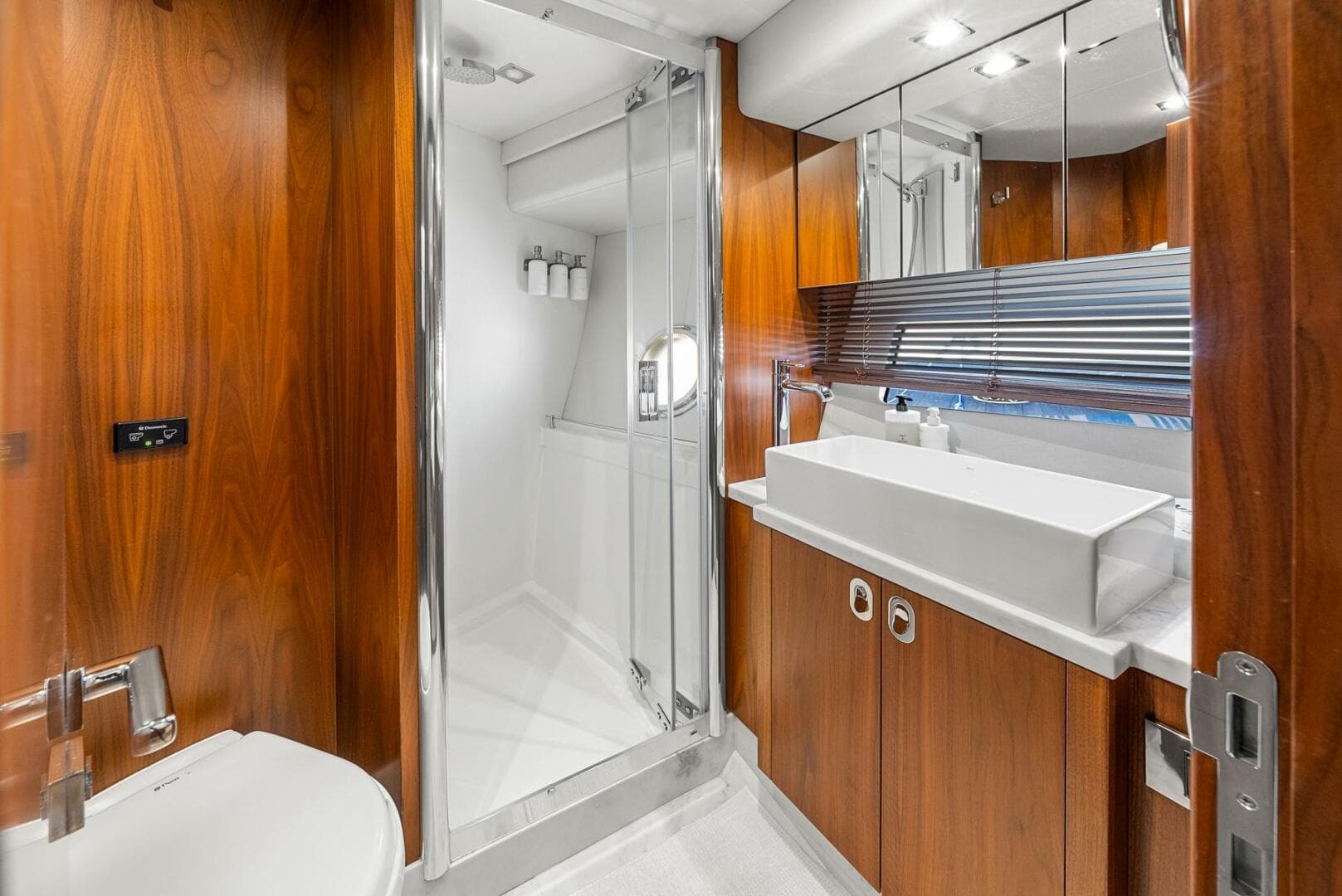 2016 Sunseeker Manhattan 65