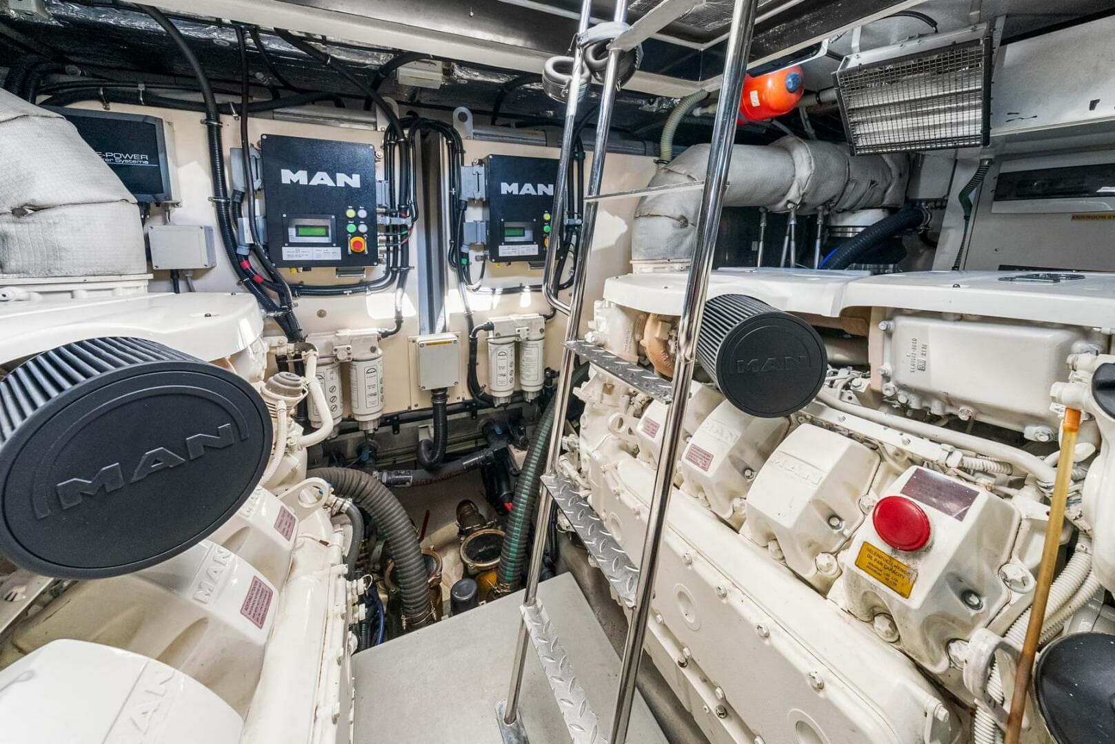 2016 Sunseeker Manhattan 65