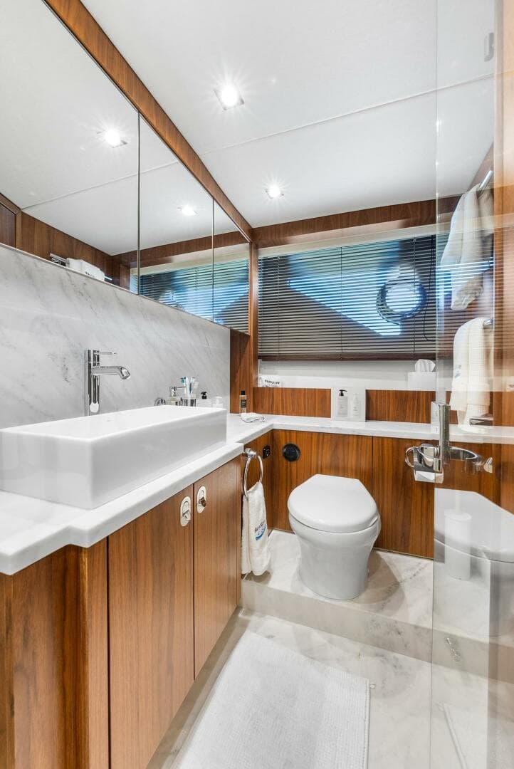 2016 Sunseeker Manhattan 65