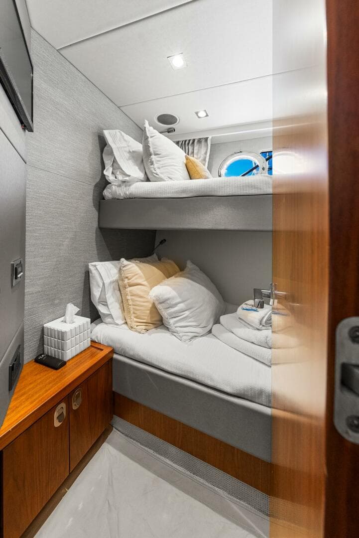 2016 Sunseeker Manhattan 65