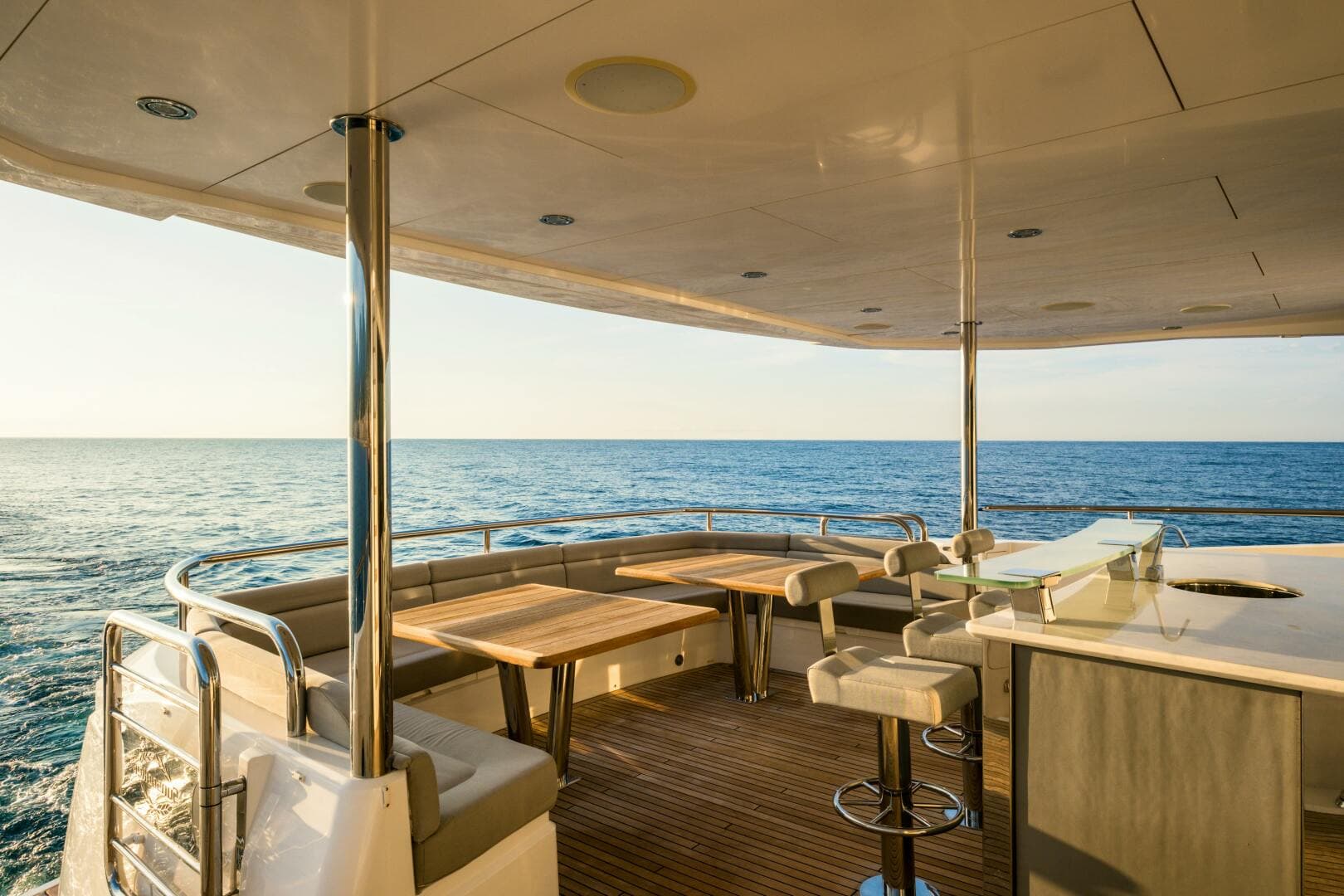 2018 Sunseeker Sunseeker 116 Yacht