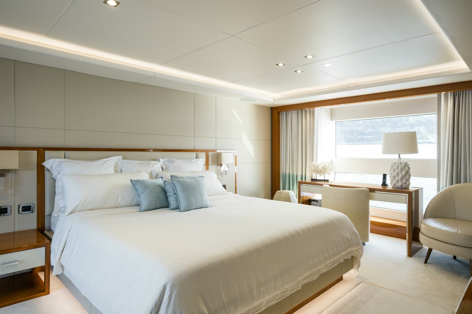 2018 Sunseeker Sunseeker 116 Yacht