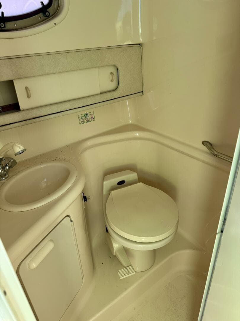 1997 Sea Ray 270 Sundancer