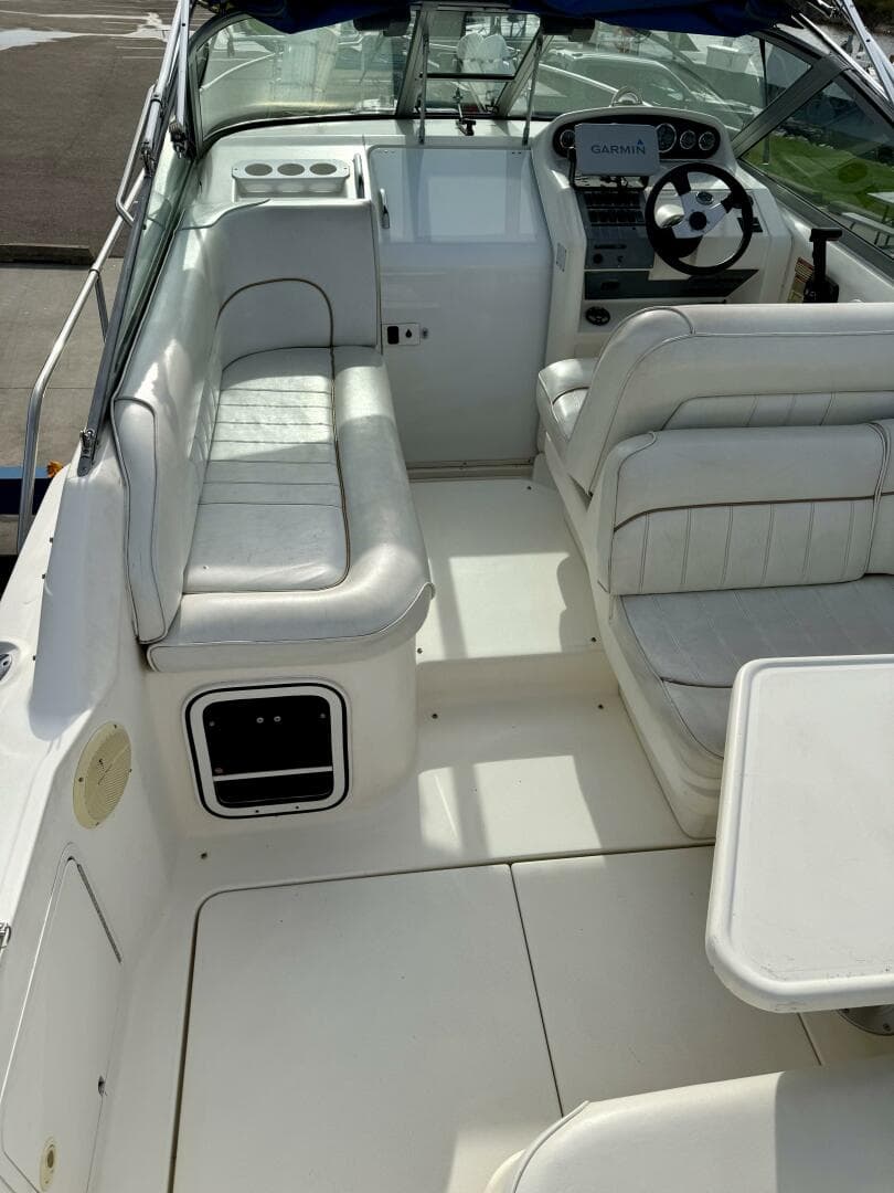 1997 Sea Ray 270 Sundancer