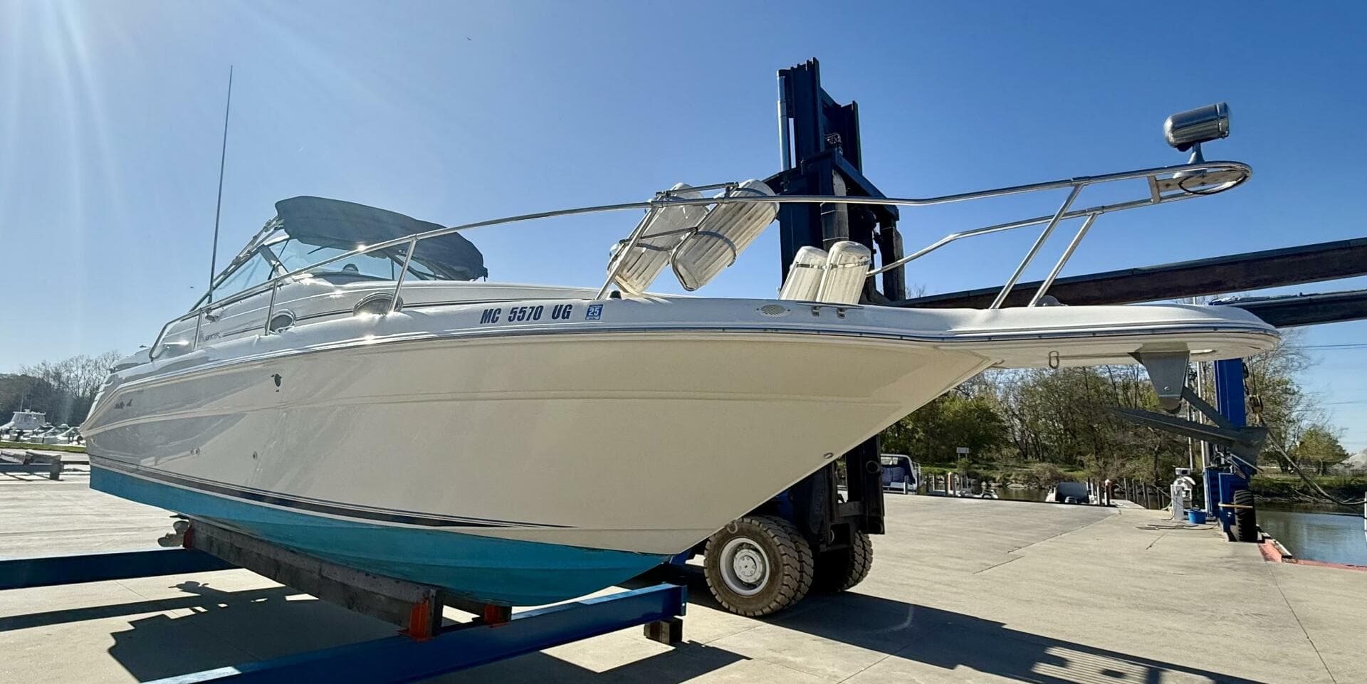 1997 Sea Ray 270 Sundancer
