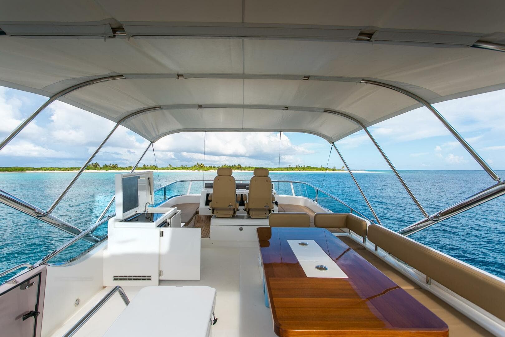 2014 Fairline Squadron 65