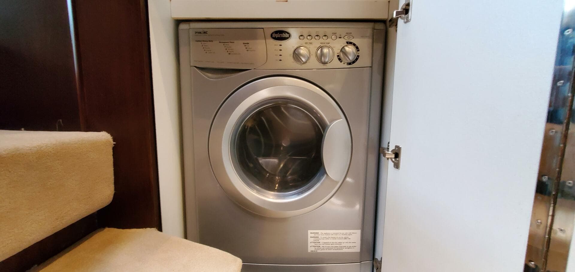 2014 Fairline Squadron 65