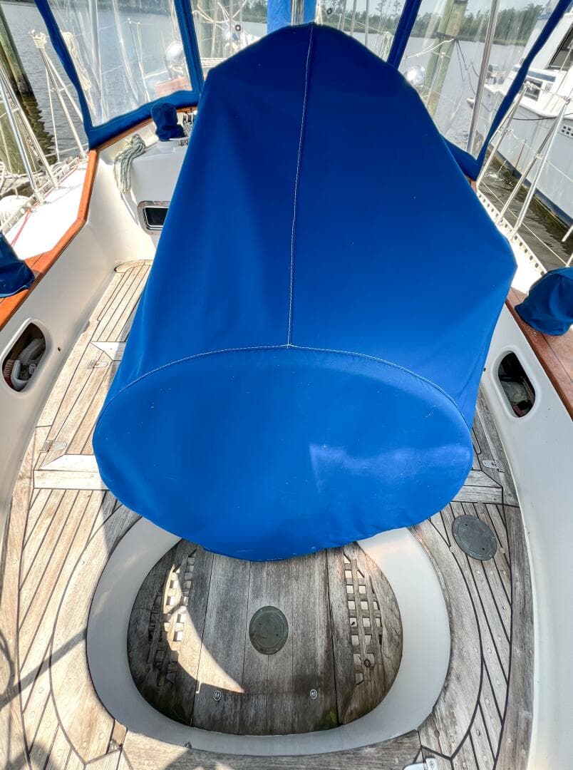 1986 Tayana Vancouver 42