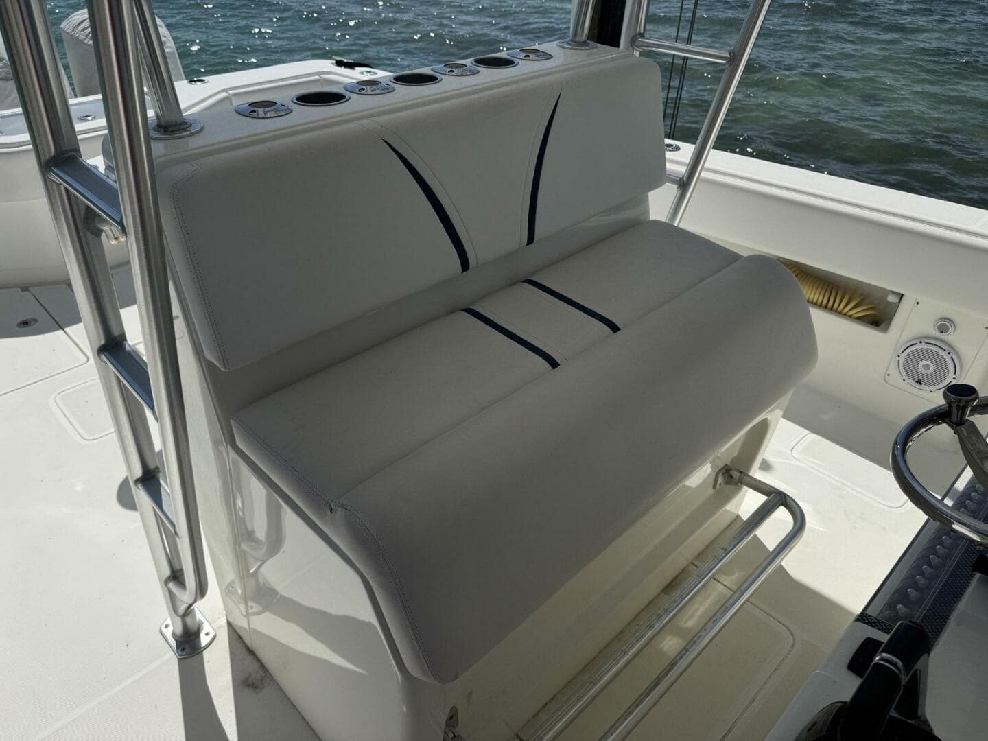2014 SeaVee 390B Center Console