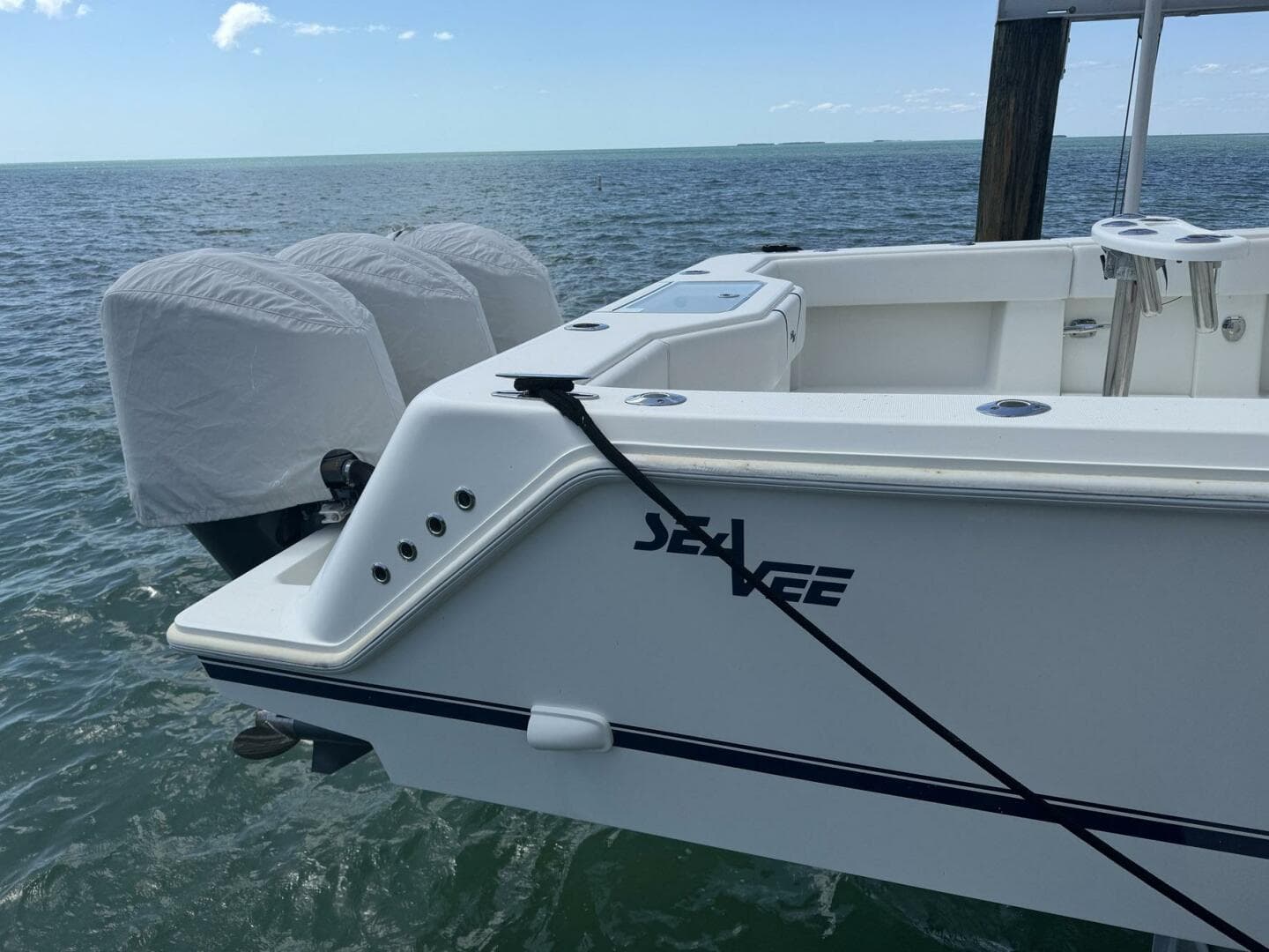 2014 SeaVee 390B Center Console
