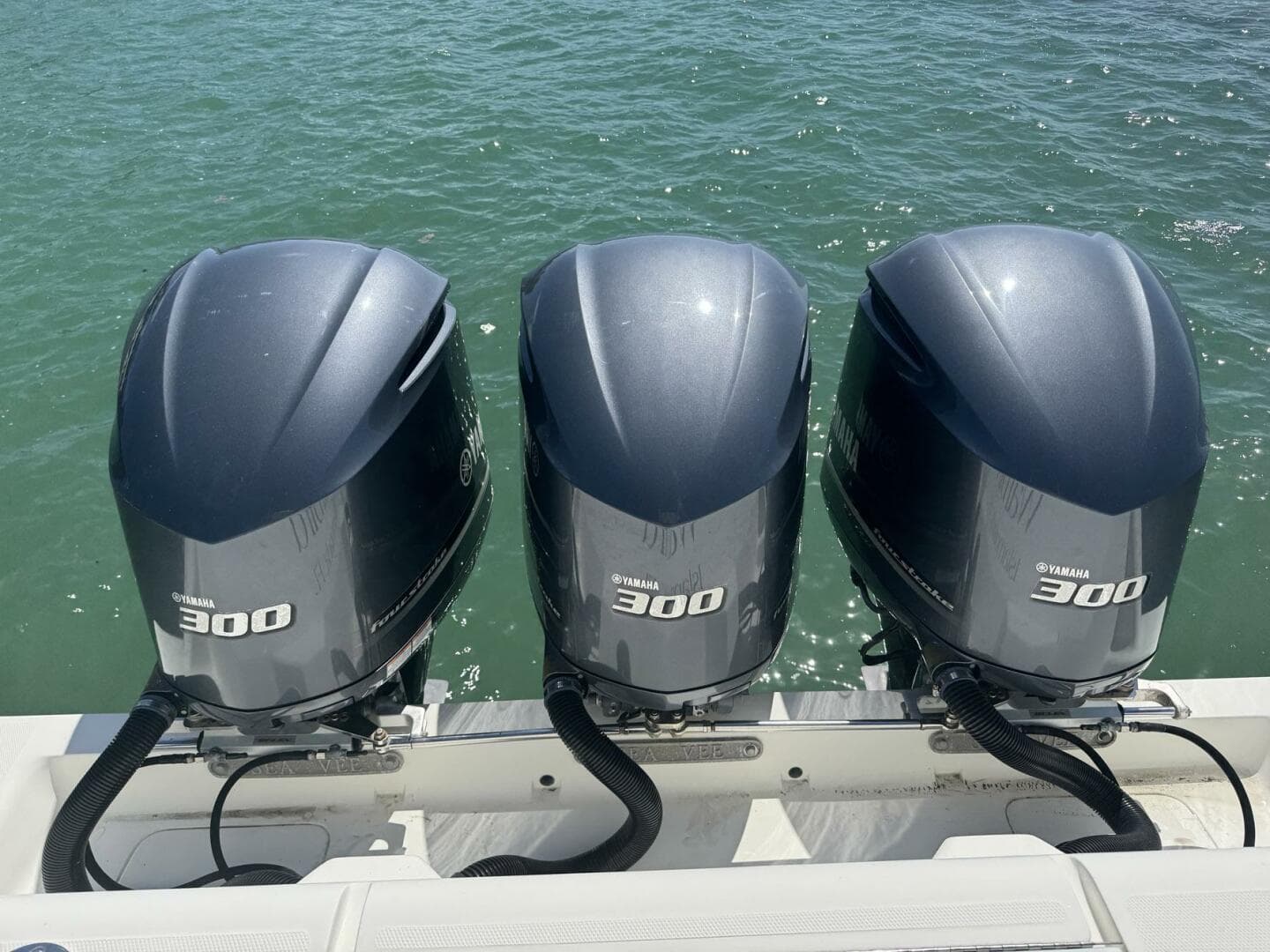 2014 SeaVee 390B Center Console