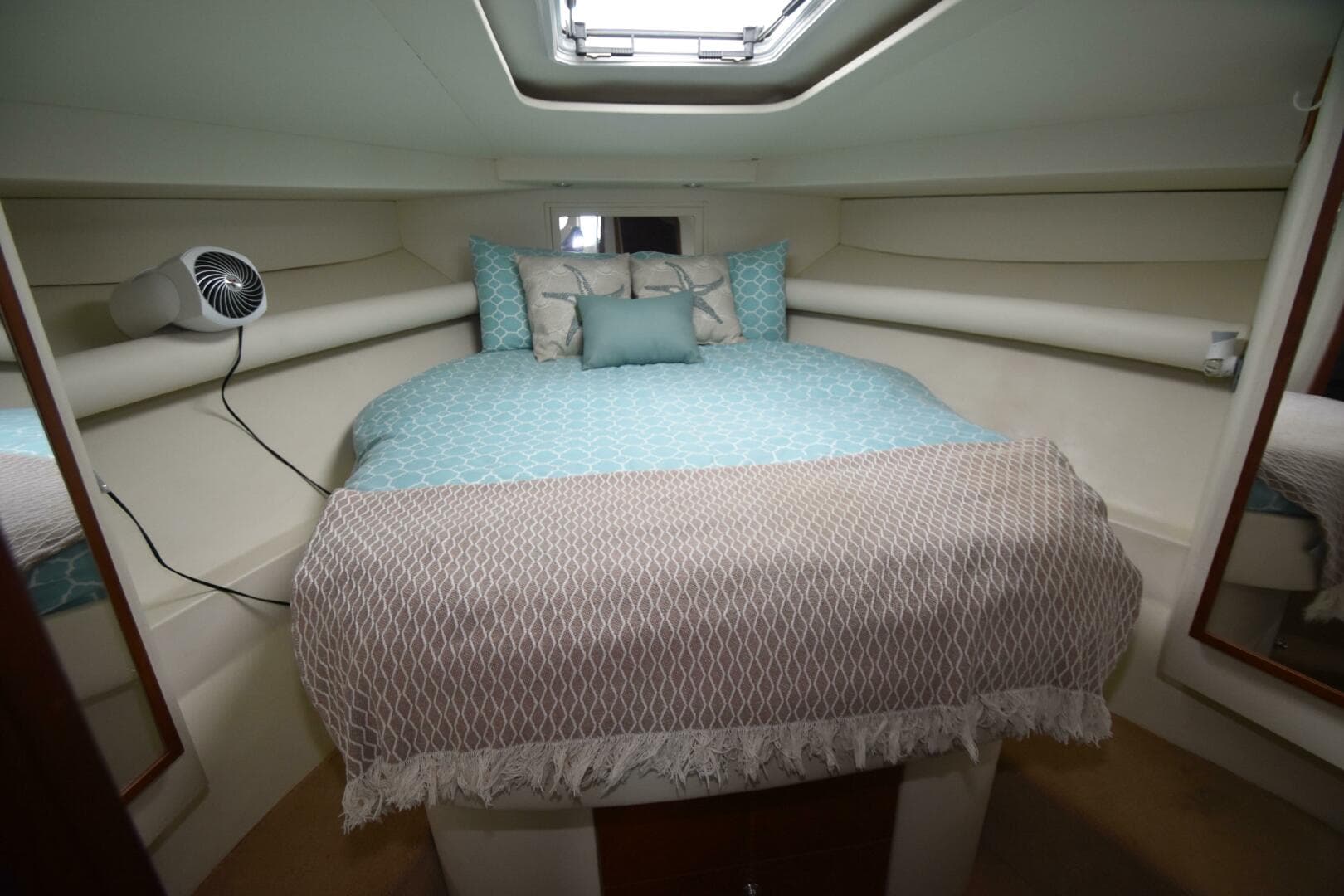 2002 Jupiter 35 Convertible Power 9796761 978356653 0 160520251216 8