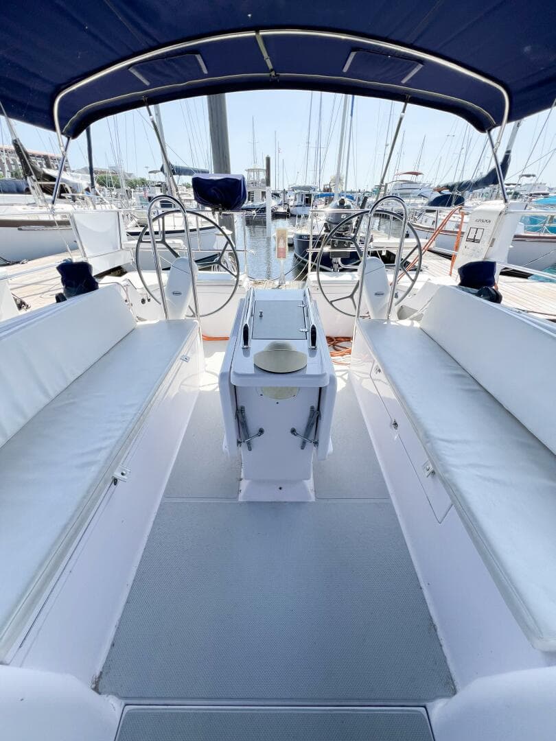 2019 Catalina 425