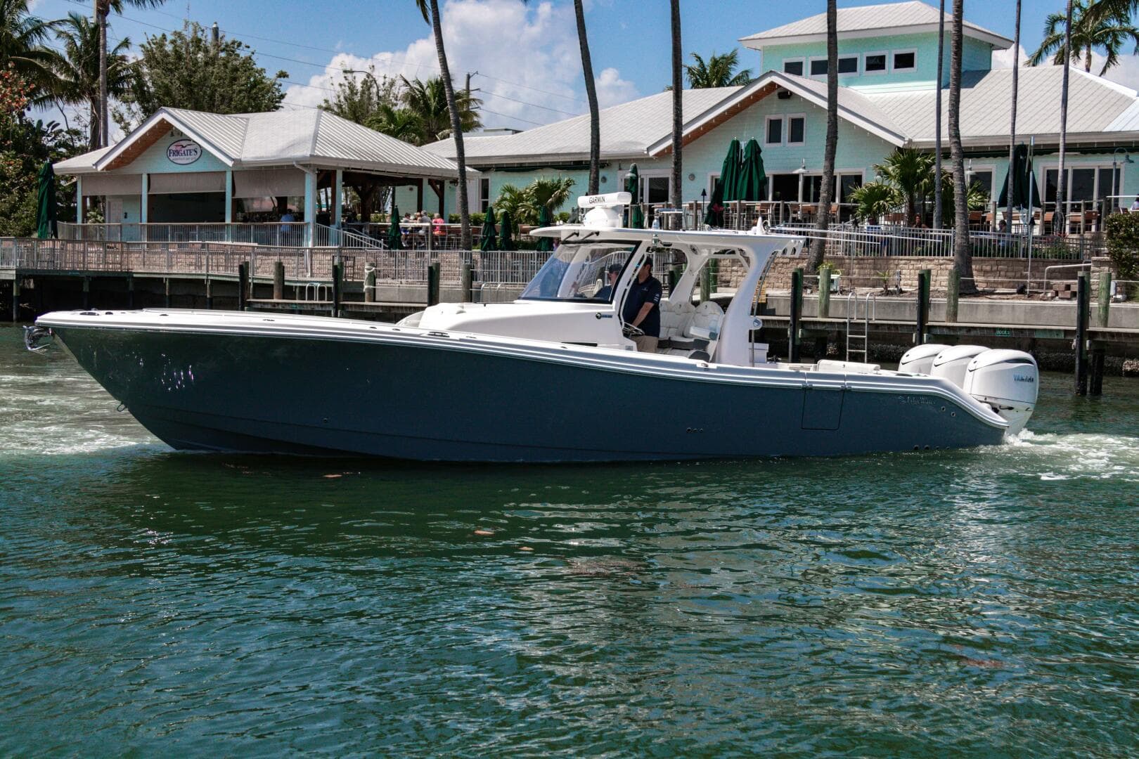 2025 Edgewater 370CC