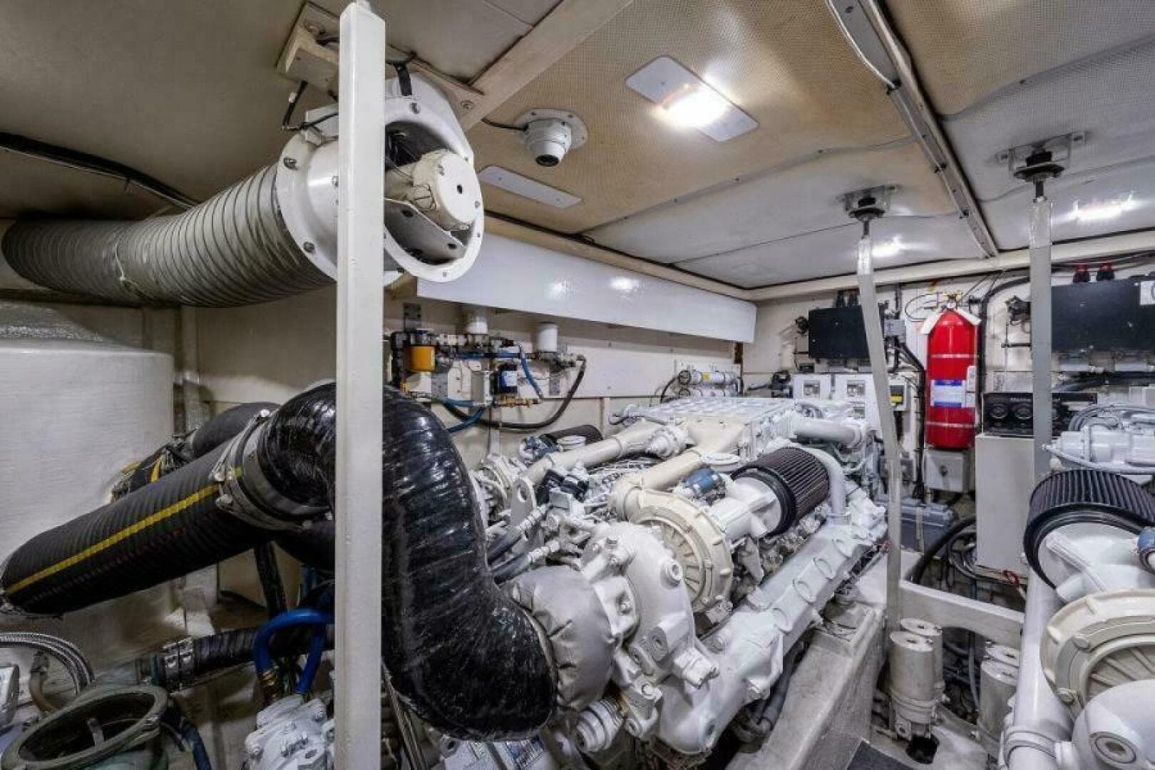 2000 Viking Sport Cruisers 