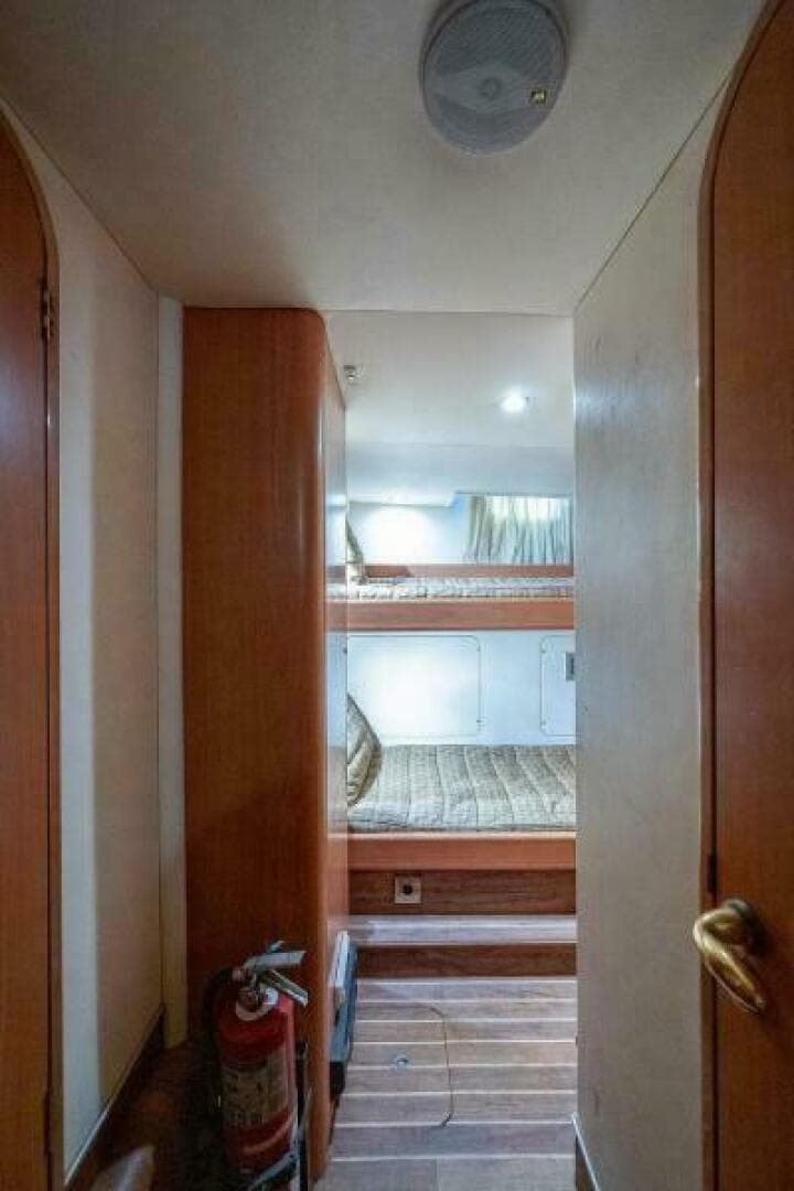 2000 Viking Sport Cruisers 