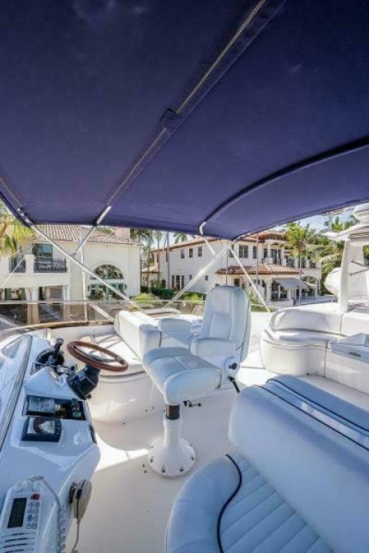 2000 Viking Sport Cruisers 