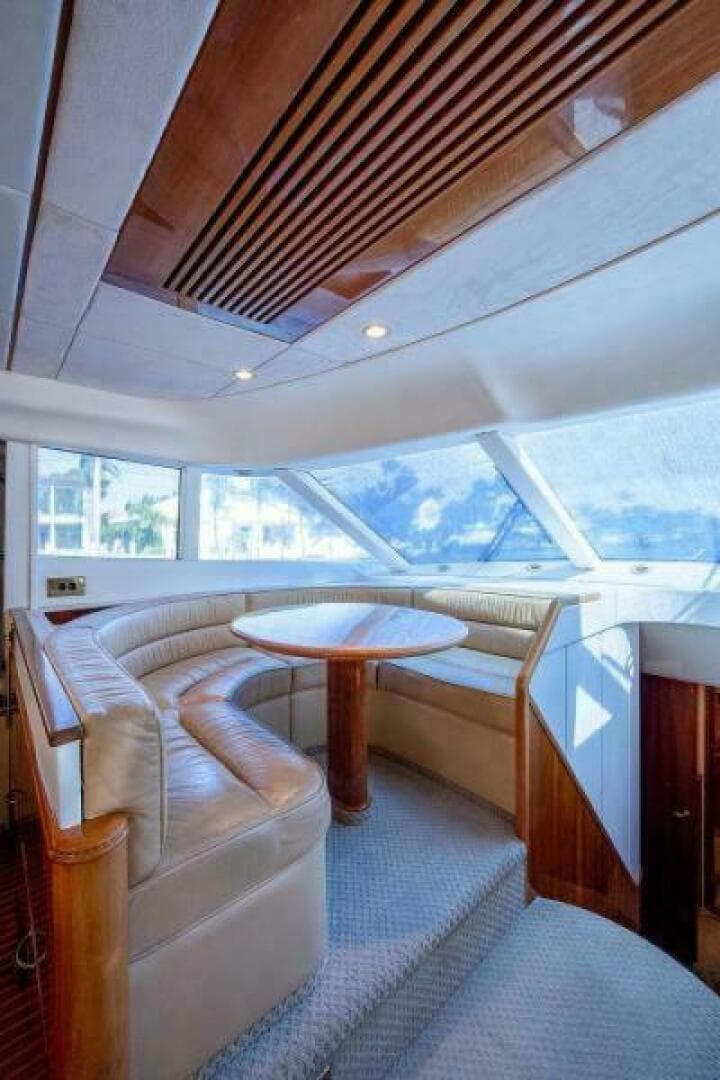 2000 Viking Sport Cruisers 