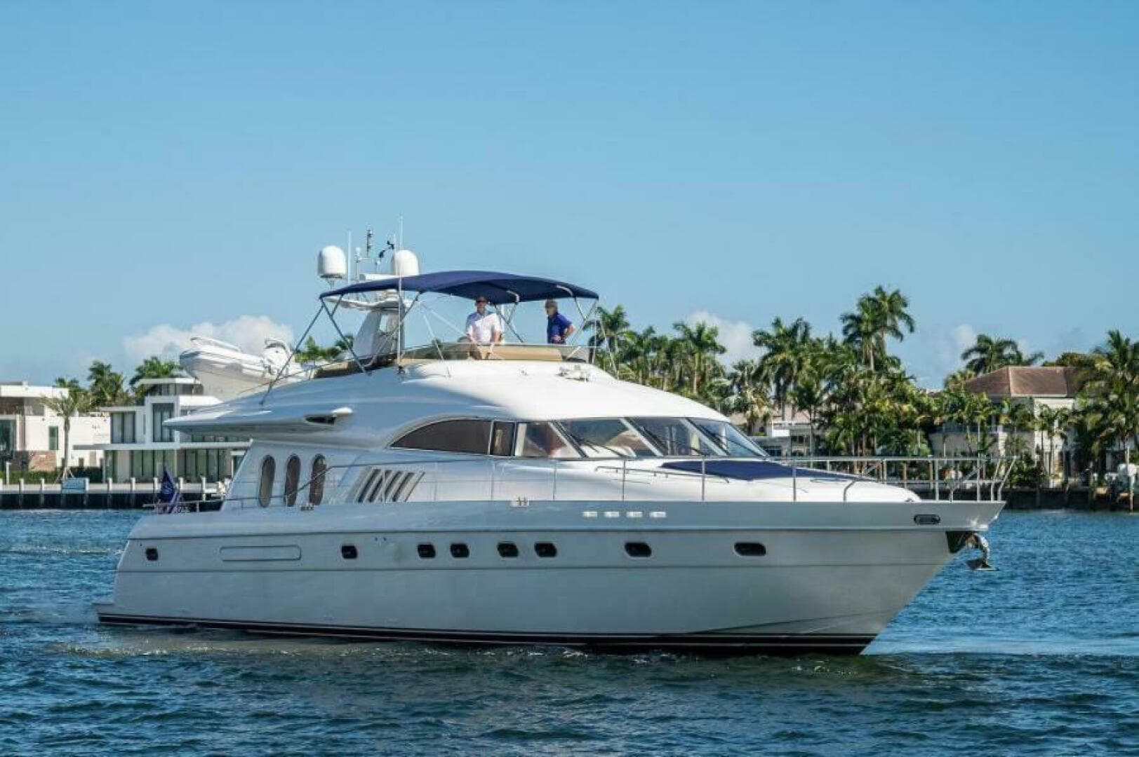 2000 Viking Sport Cruisers 