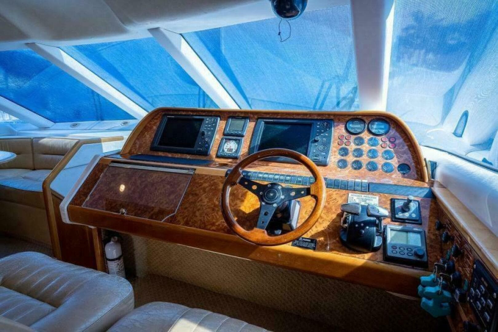 2000 Viking Sport Cruisers 