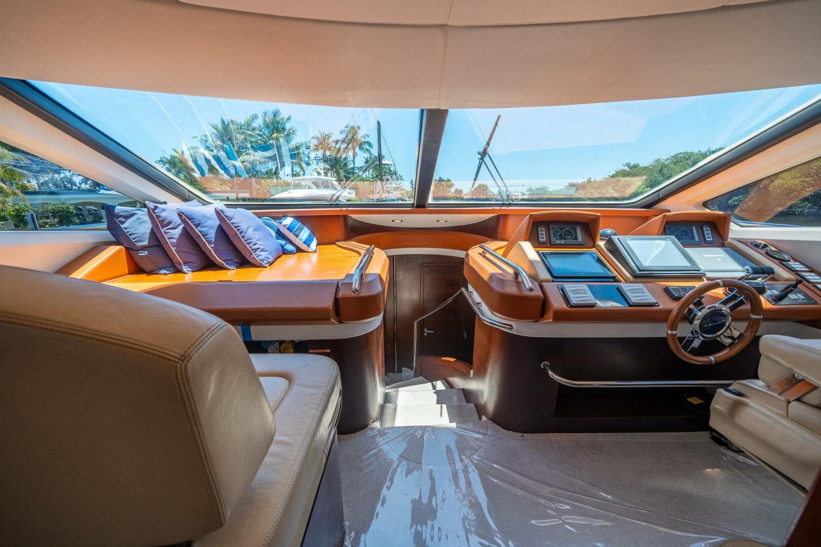 2010 Azimut 75 Fly
