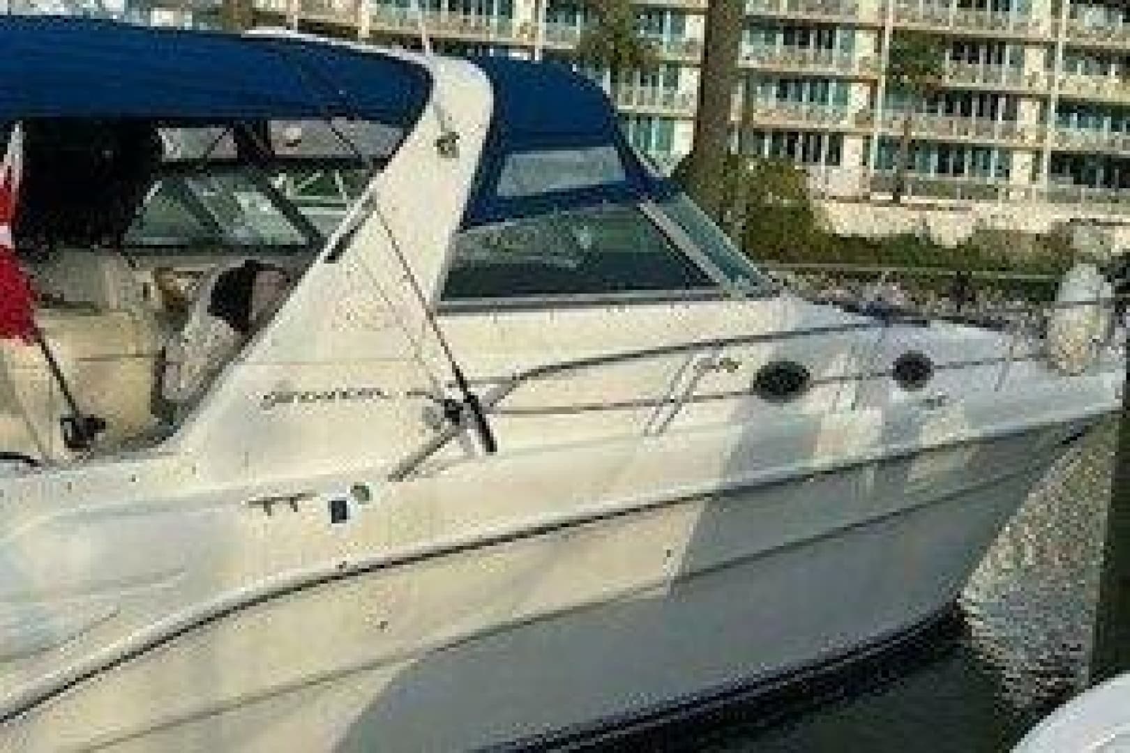 1996 Sea Ray 330 Express Cruiser