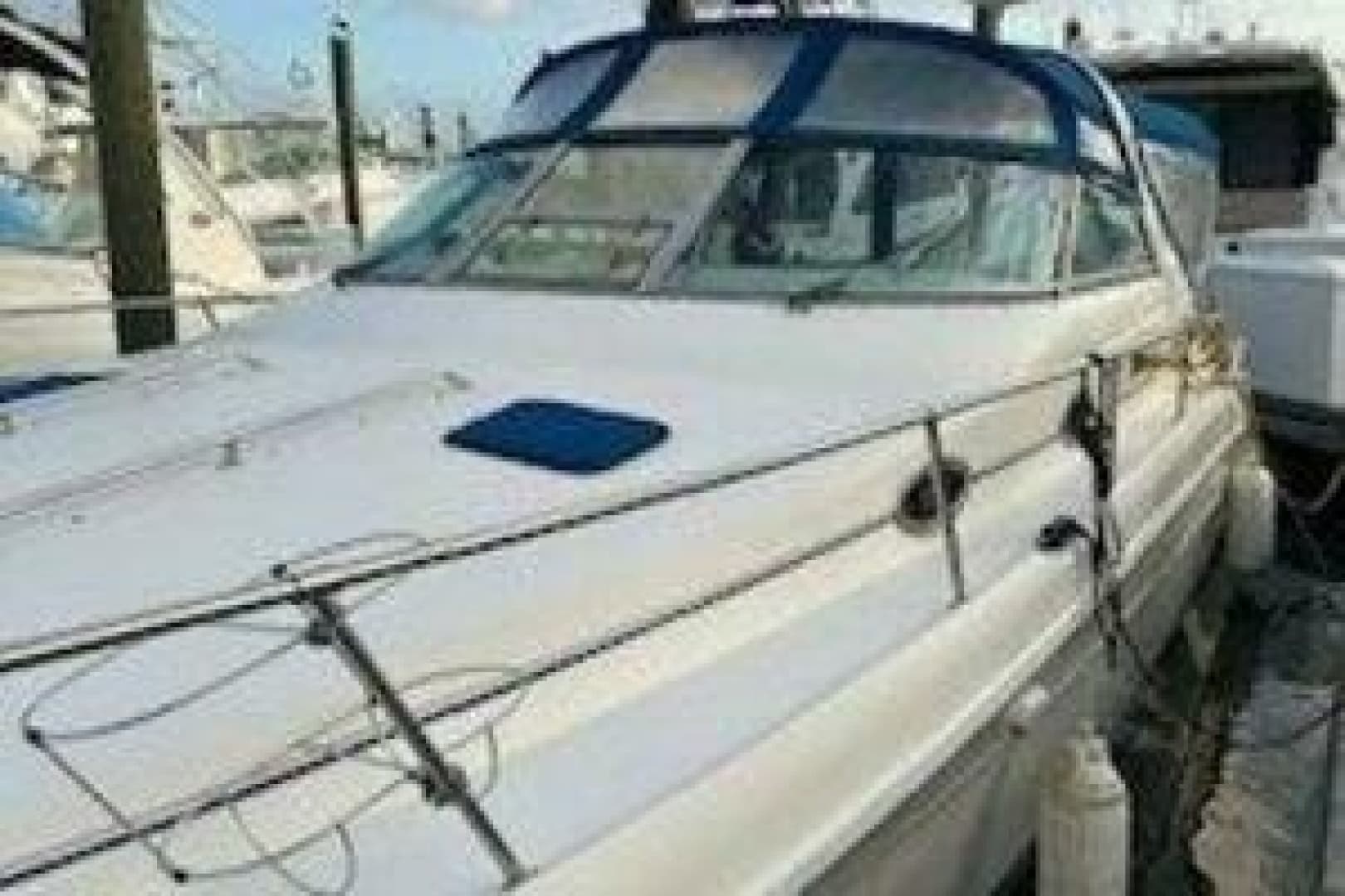 1996 Sea Ray 330 Express Cruiser