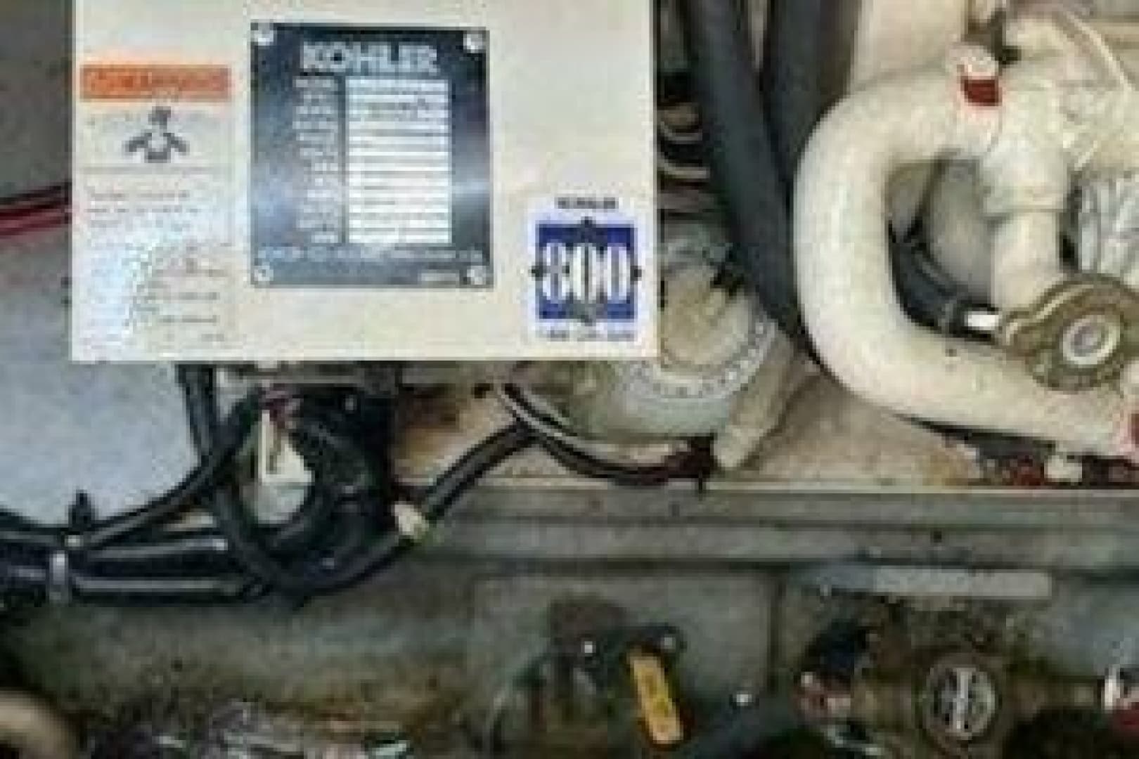 1996 Sea Ray 330 Express Cruiser