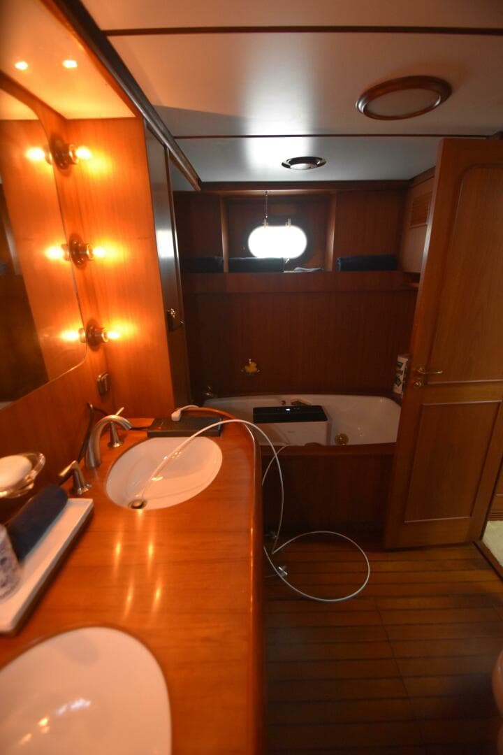 1987 Jongert 78 Motor Yacht Power 9800998 978613253 0 200520250902 54