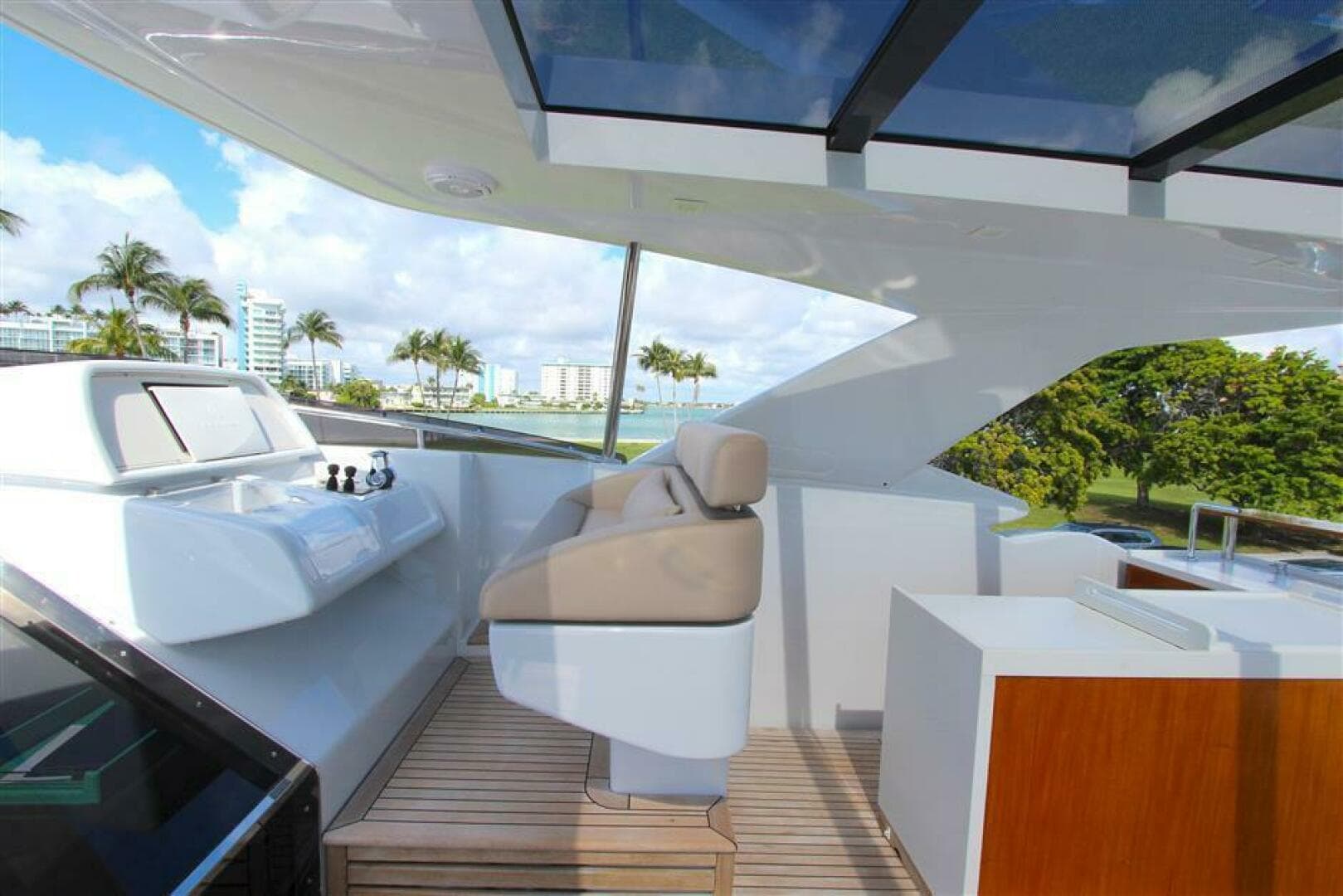 CHITOCHI 108' | 32m Custom Line 2016 