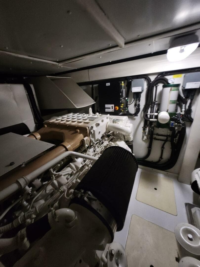 2014 Azimut Flybridge