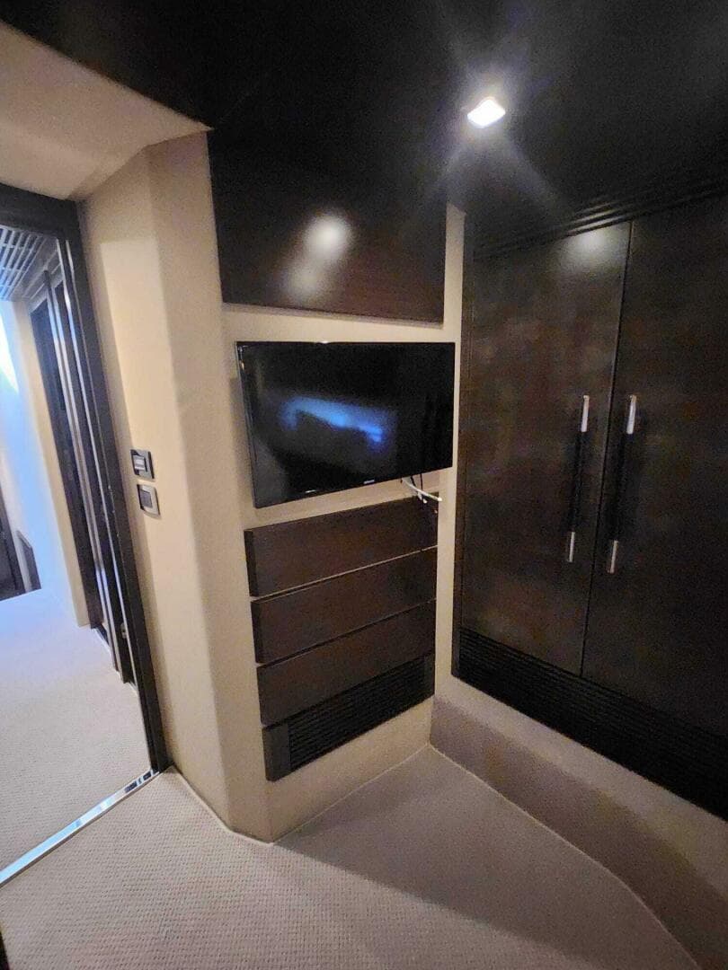 2014 Azimut Flybridge