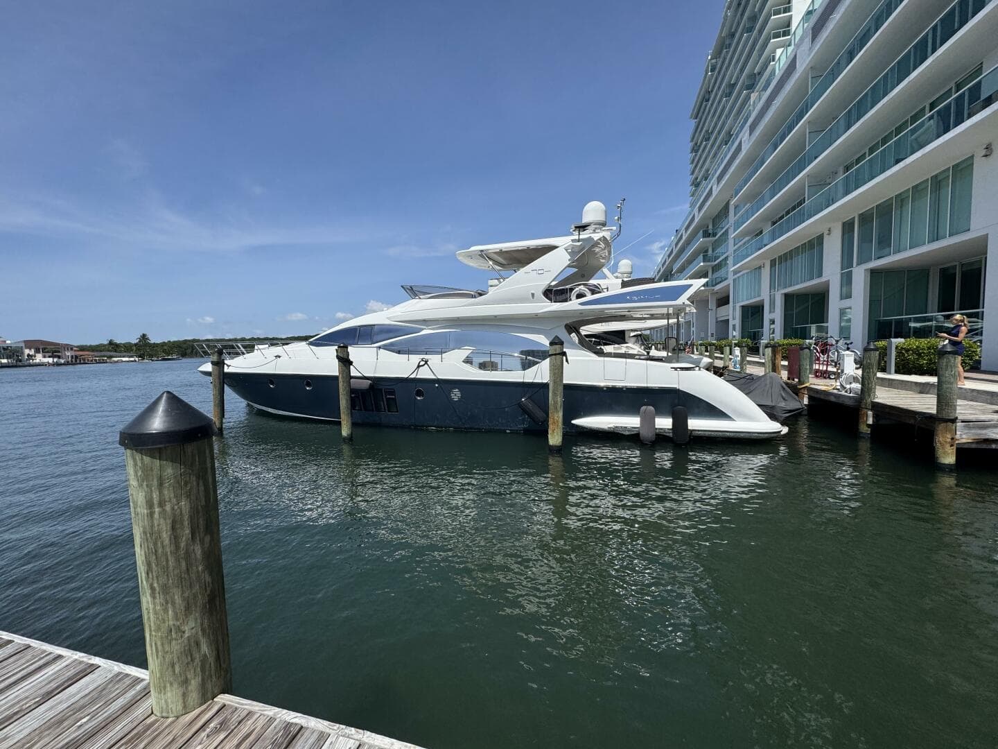 2014 Azimut Flybridge