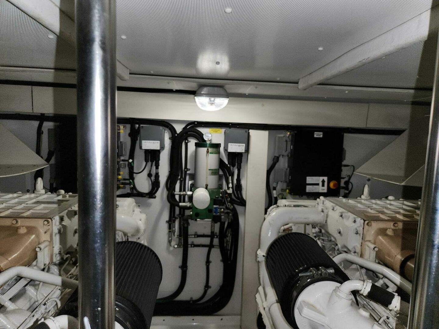 2014 Azimut Flybridge