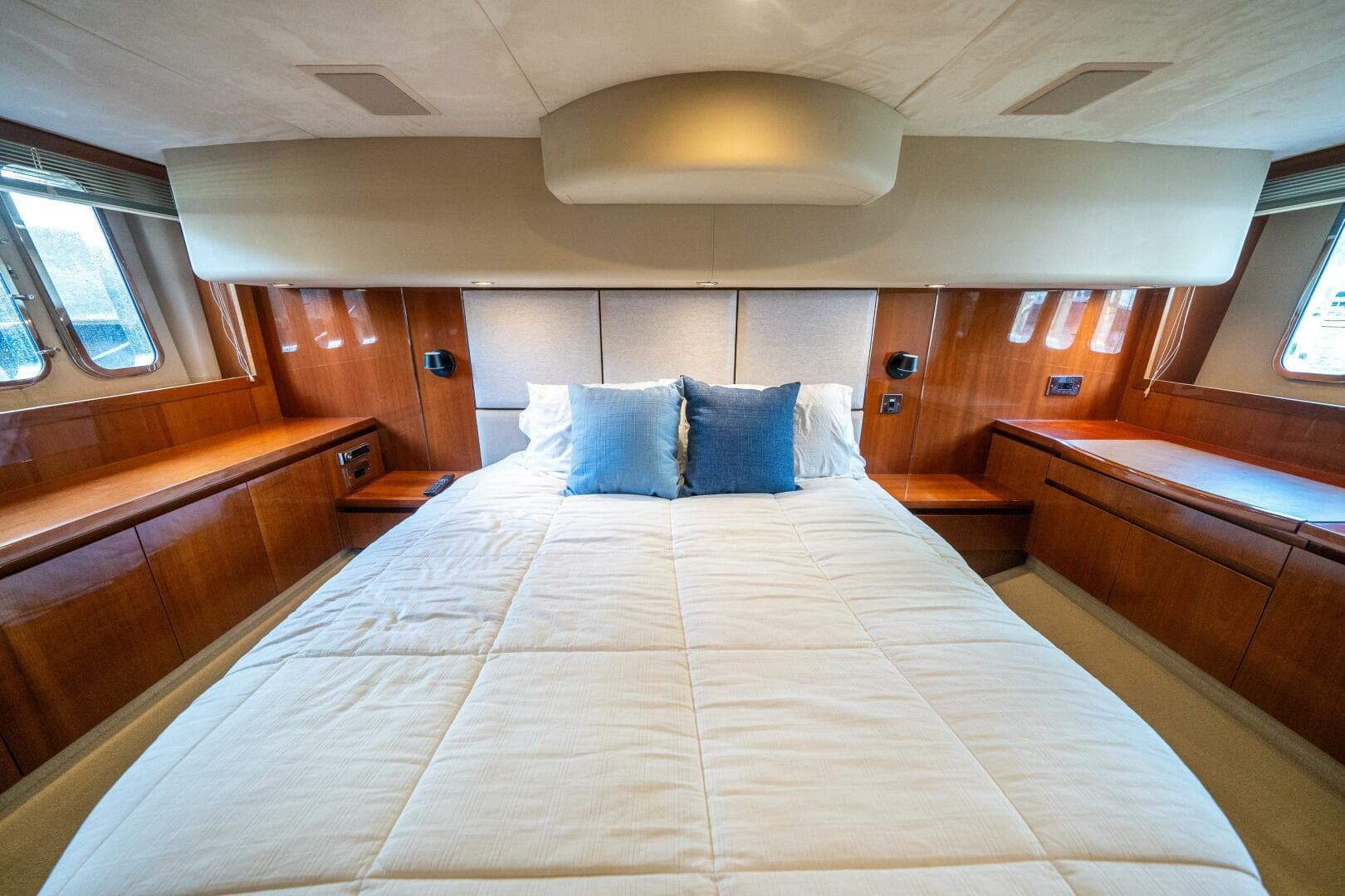 2008 Princess 58 Flybridge