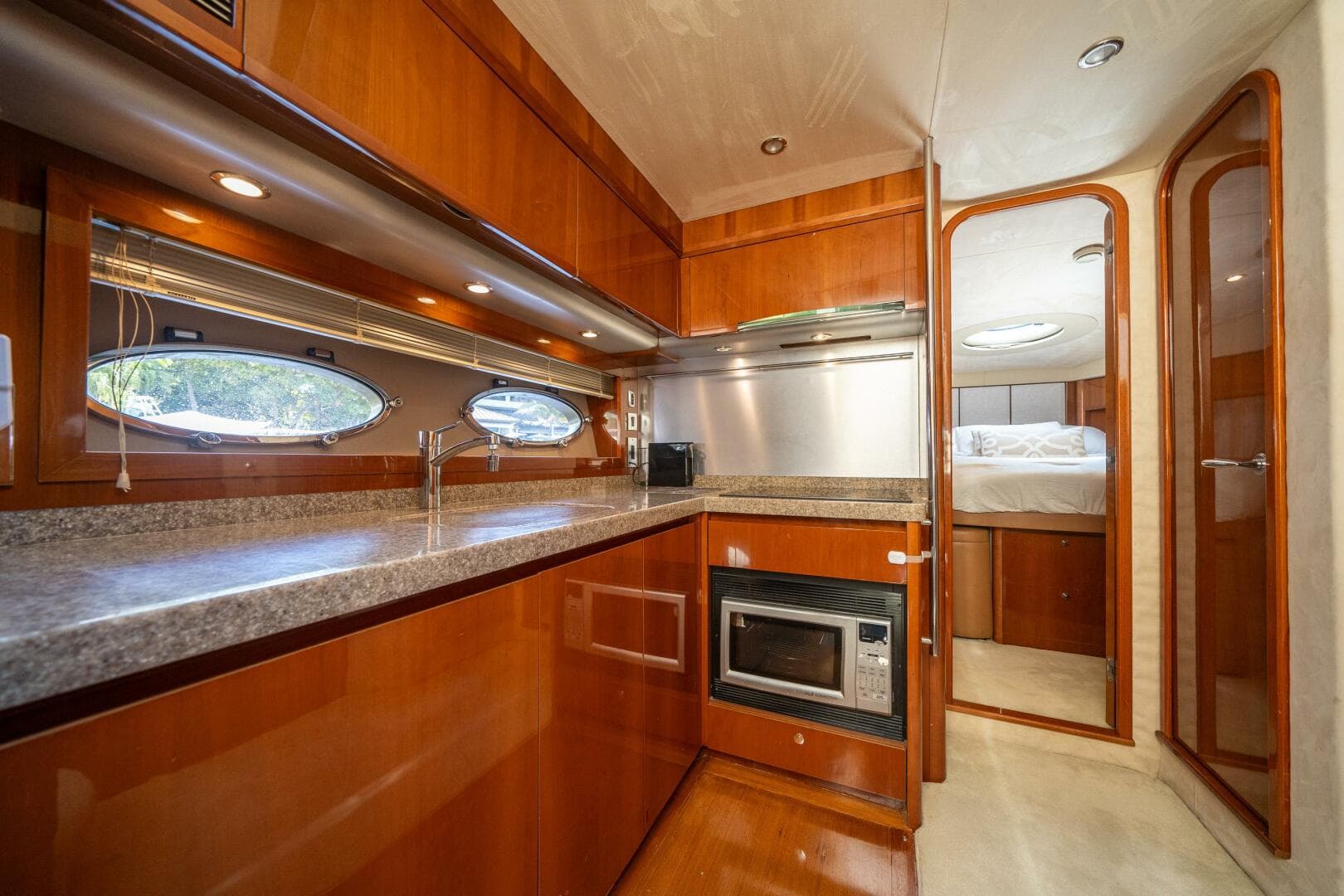 2008 Princess 58 Flybridge