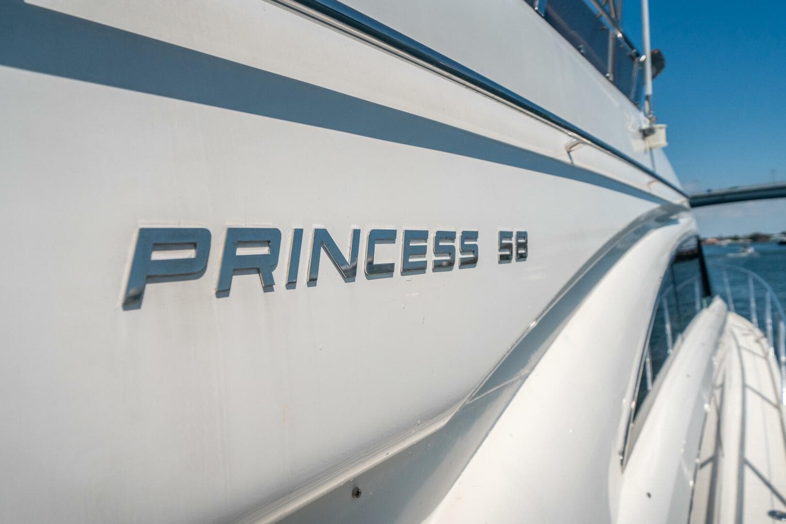 2008 Princess 58 Flybridge
