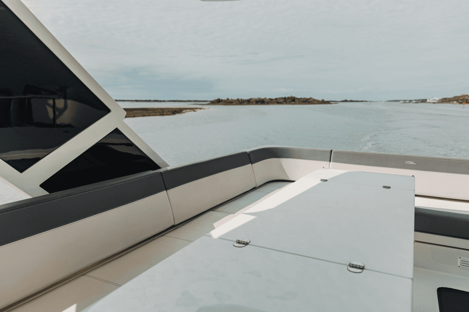 2021 Galeon 550 FLY