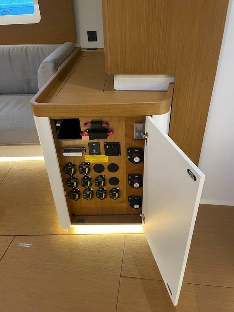2020 Beneteau First 53 battery panel