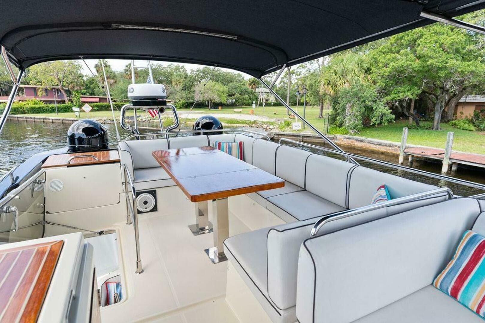 2016 Beneteau Monte Carlo 4