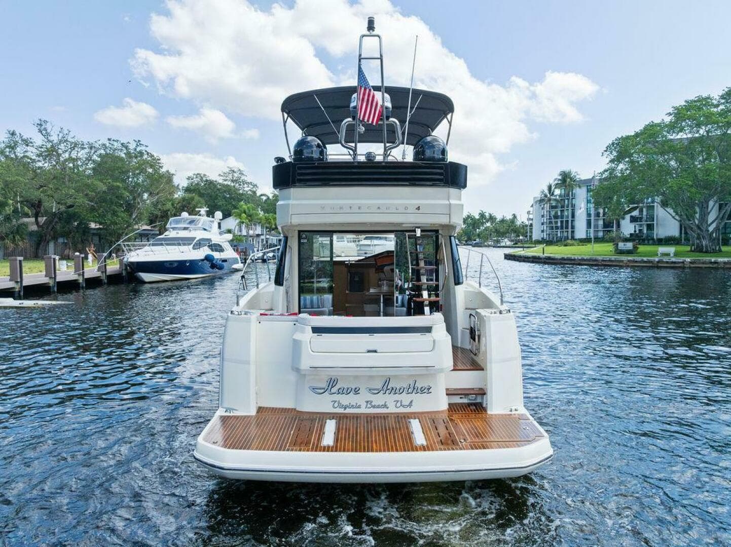 2016 Beneteau Monte Carlo 4