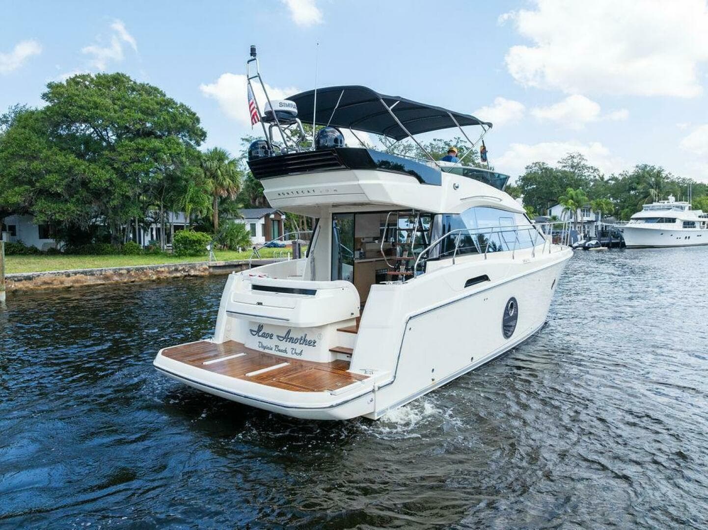 2016 Beneteau Monte Carlo 4