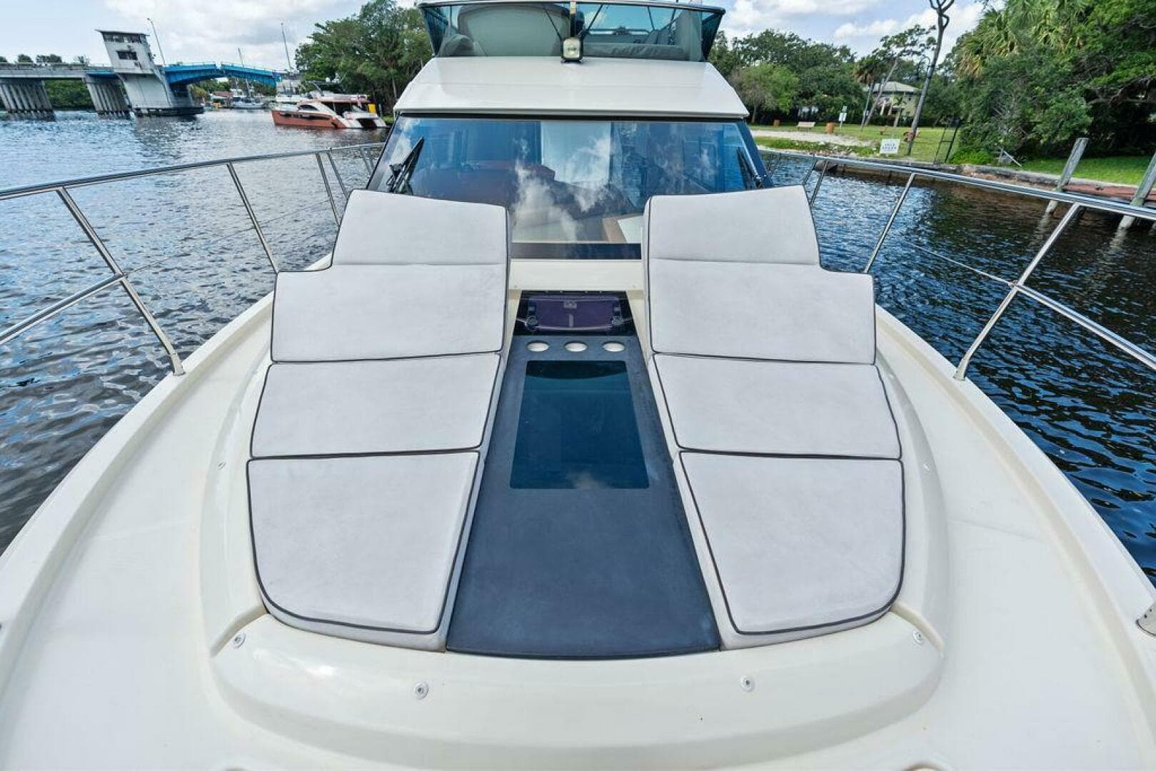 2016 Beneteau Monte Carlo 4