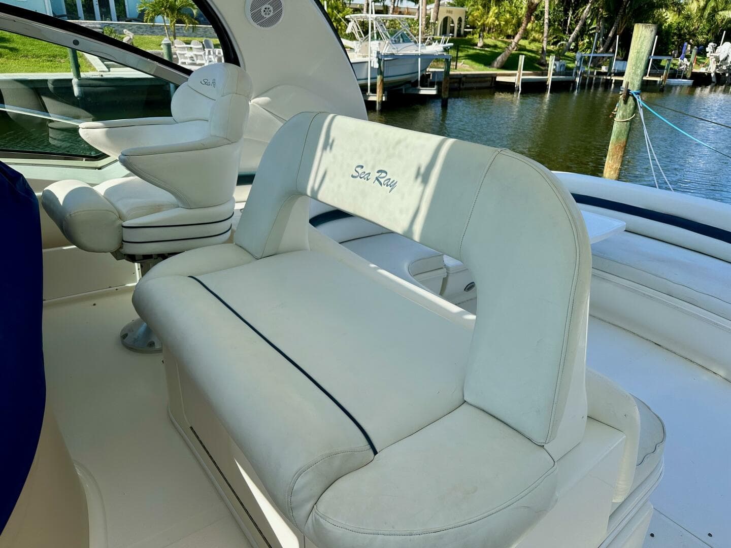 2004 Sea Ray 420 Sundancer