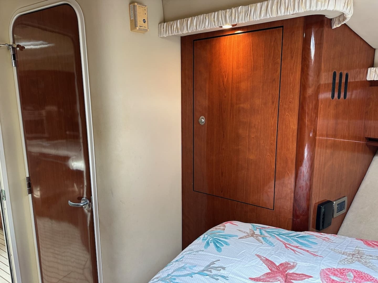 2004 Sea Ray 420 Sundancer